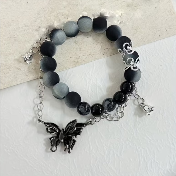 Jewelry - A Black Butterfly Gradient Ink Color Beaded Explosion Flower Bracelet